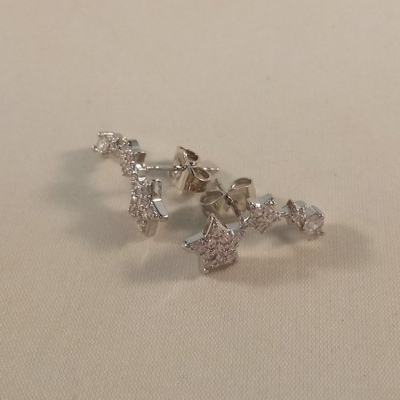 Silver Star Climber White Diamond Zircon Stud Earrings New White Gold Filled - Picture 6 of 6